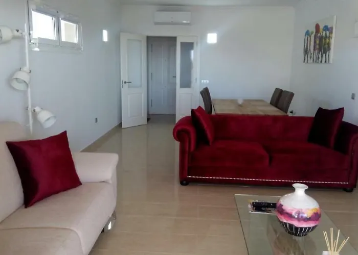 Marina Golf 公寓 *